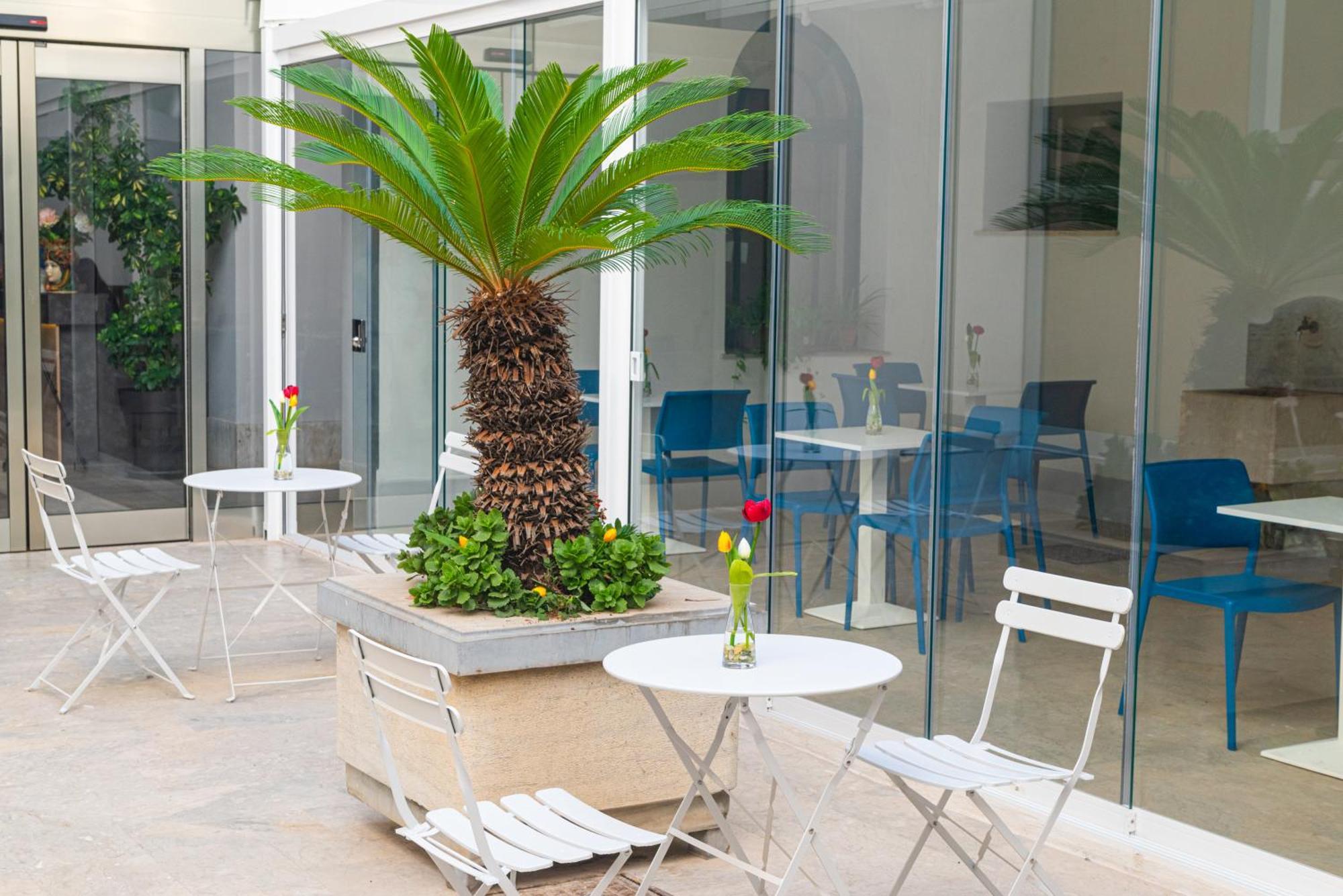 Apartahotel Historico Loft & Palazzo Adragna Xix 3*
