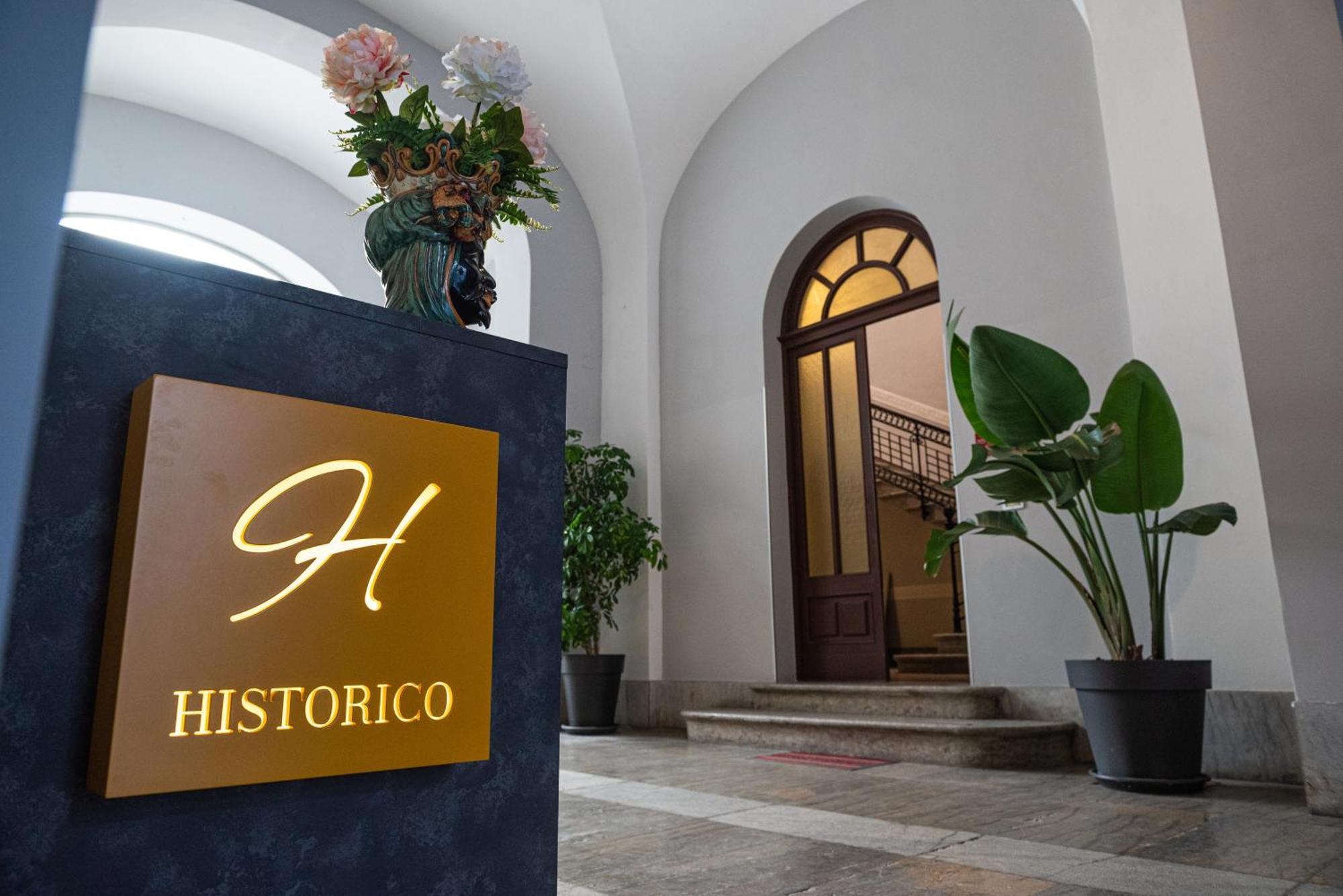 Apartahotel Historico Loft & Palazzo Adragna Xix 3*