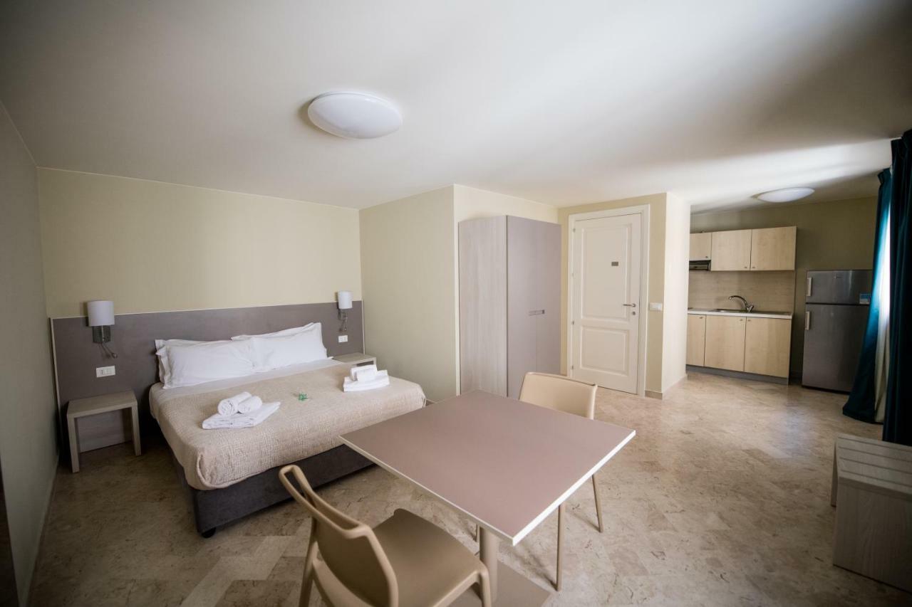 Apartahotel Historico Loft & Palazzo Adragna Xix Trapani